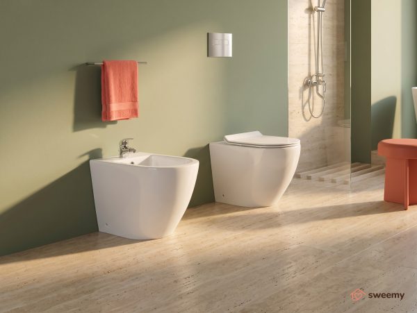 Coppia sanitari a terra SWY-Bent, rimless senza brida, filo muro, coprivaso soft close incluso